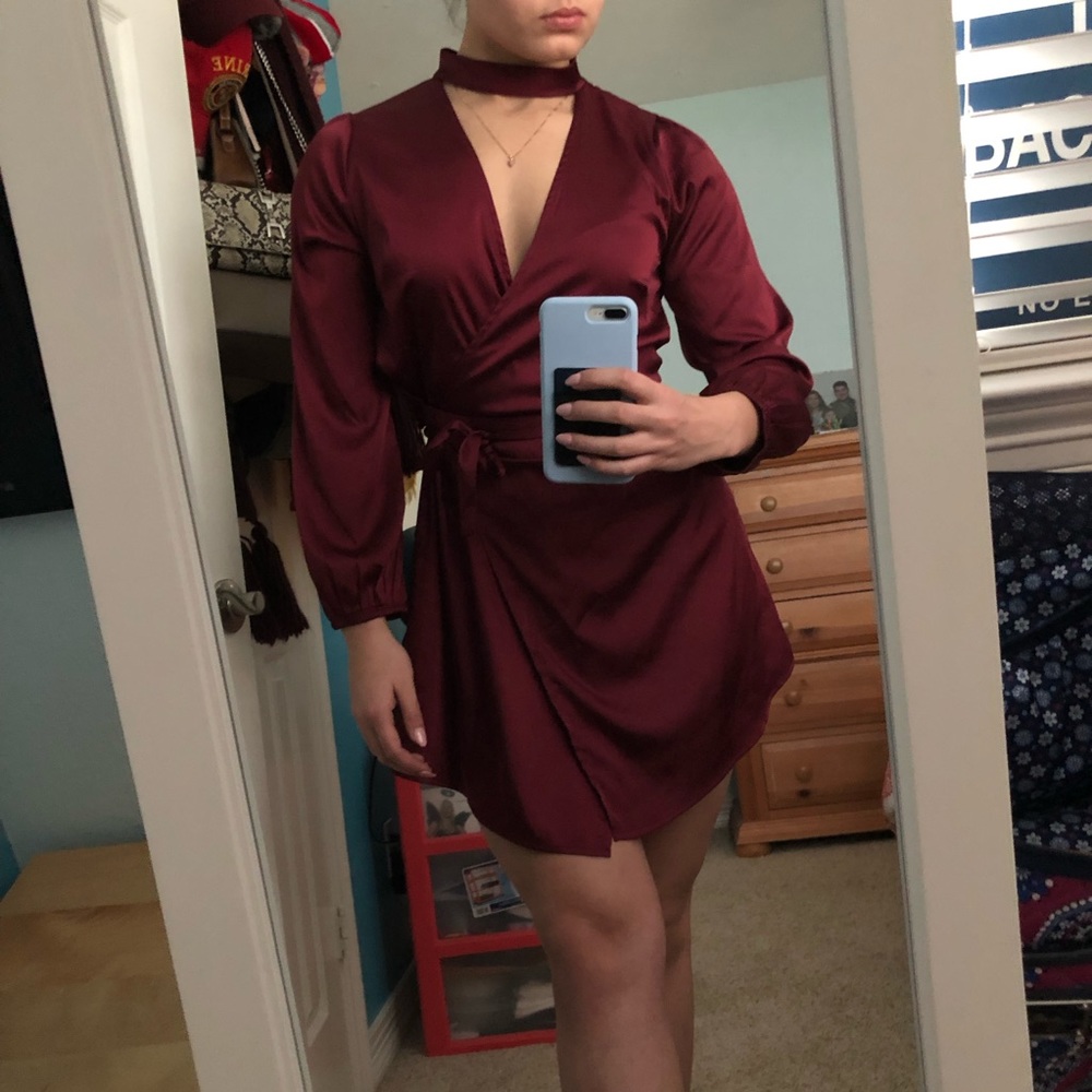 ❌SOLD❌❤️Dark Red Silk Dress❤️